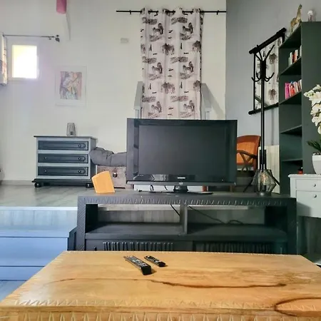 Le Chateau Du Poujol Duplex Le Poujol-sur-Orb